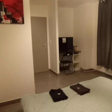 Appartement au centre ville de BACCARAT en RDC Extérieur photo