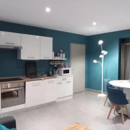 Appartement au centre ville de BACCARAT en RDC Extérieur photo